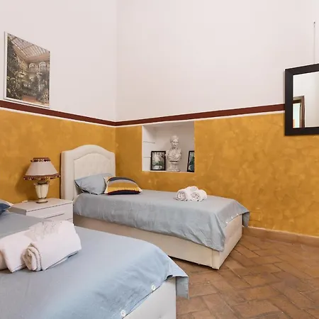 Historic By Campo De Fiori Апартаменты