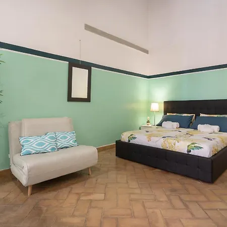 Апартаменты Historic By Campo De Fiori