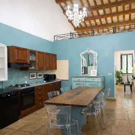 Historic By Campo De Fiori Apartment Rom