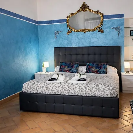 Historic By Campo De Fiori